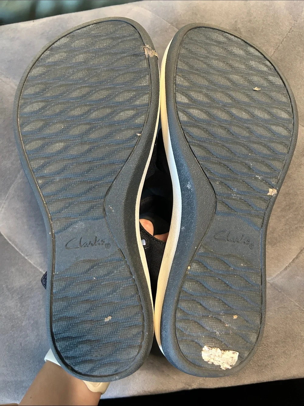 Women's Navy Bow Strap Clarks Sandals